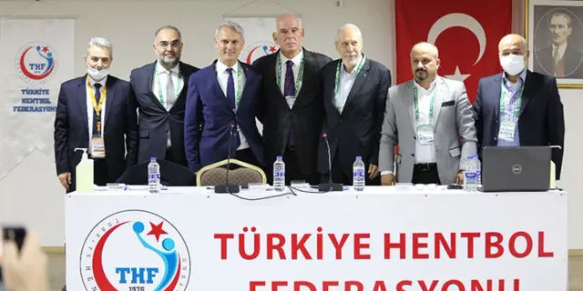 Bakan Kasapoğlu Hentbol Federasyonu Yönetim Kurulunu kabul etti