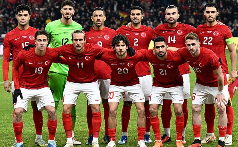 Nihat Kahveci’den çarpıcı kura yorumu: "Rakip fark etmez, hemen gönderin"