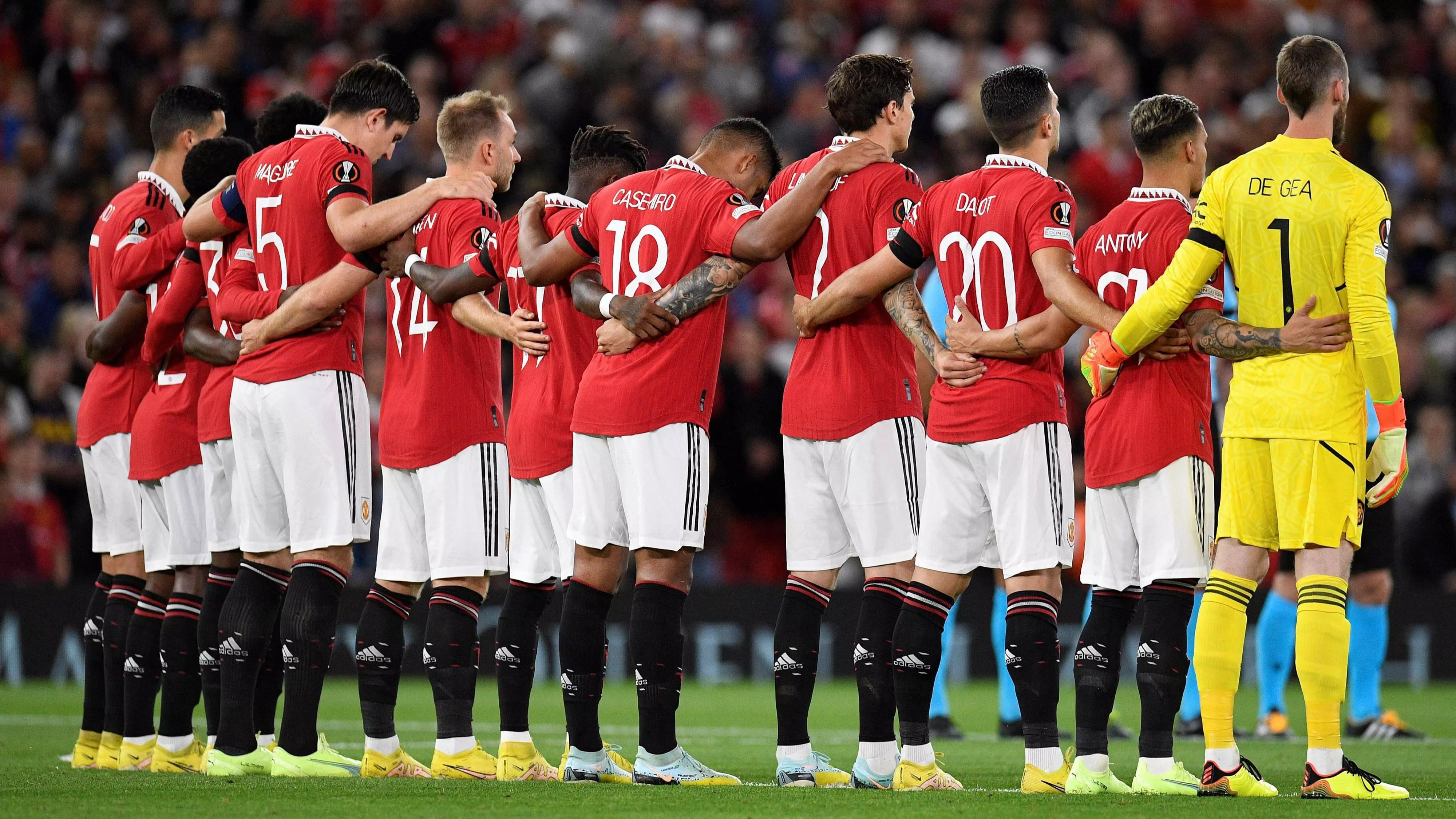 İngiltere Premier Lig ekiplerinden Manchester United, 2021-22 sezonunda gelirinde yaşanan artışa rağmen 115,5 milyon sterlin zarar etti.